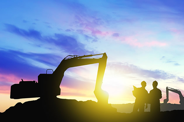 Crawler excavator safety operating procedures Crawler excavator maintenance methods