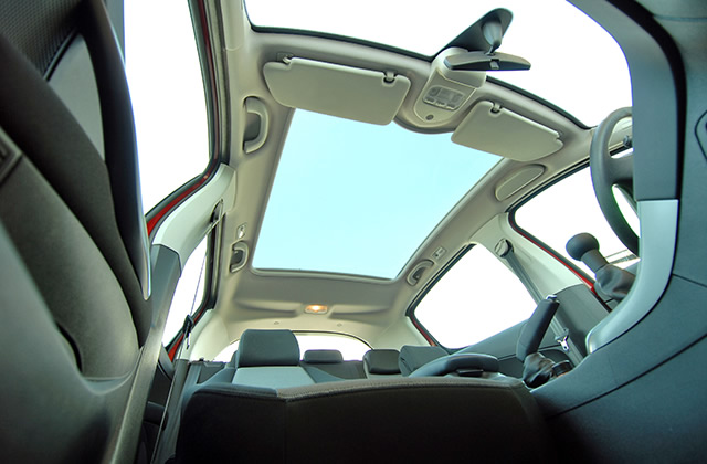 What are the types of car sunroofs? Is it necessary to buy a car sunroof? 